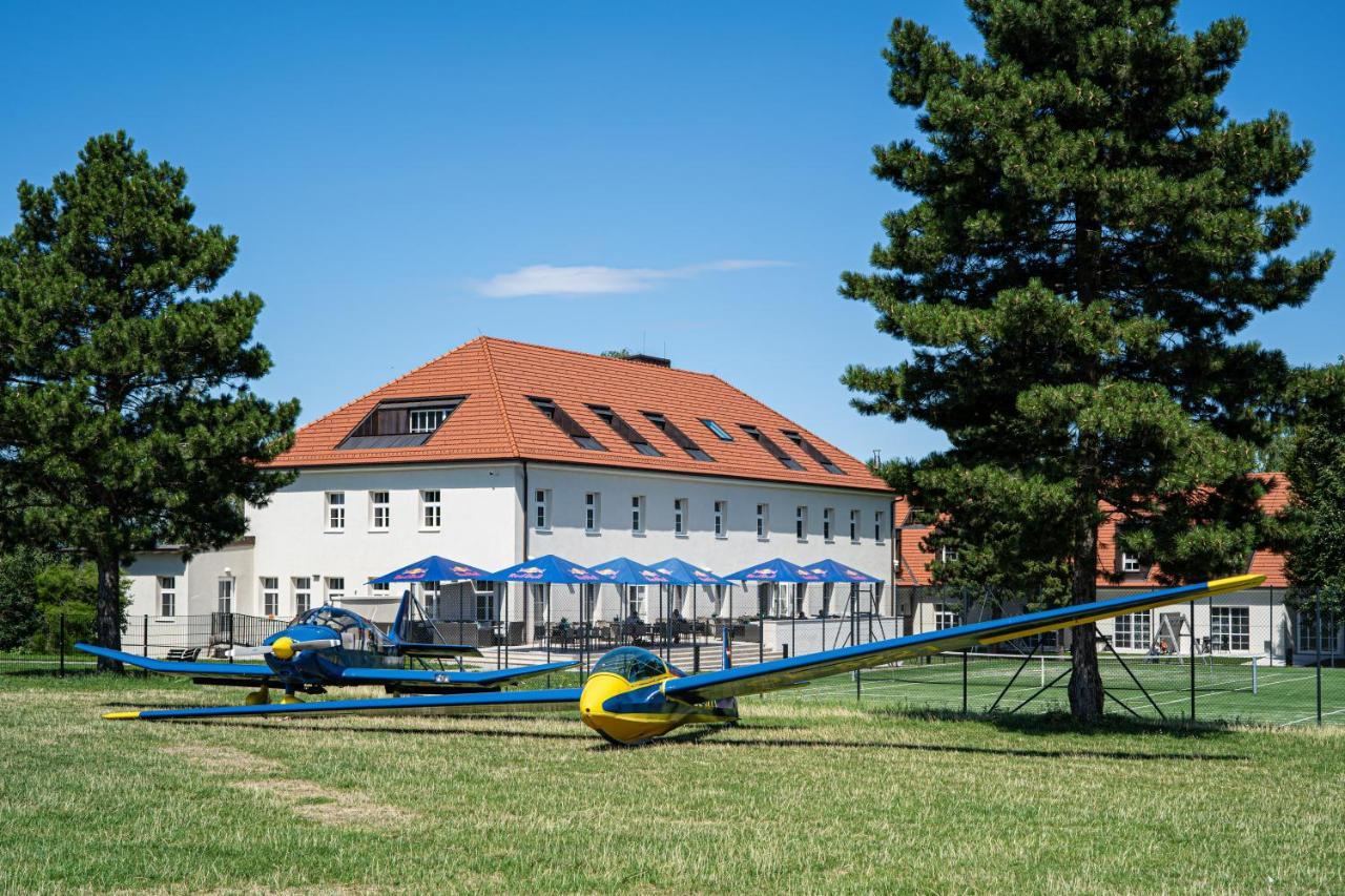 Hotel Spitzerberg By B-Smart Hundsheim Экстерьер фото